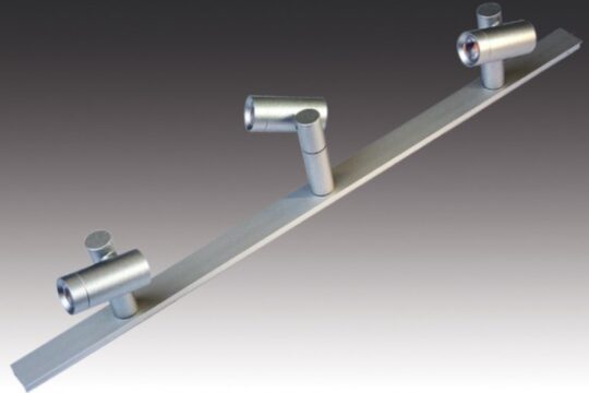 LED 2 Link Spot - 3x1,5W WW - Anodiseret aluminium